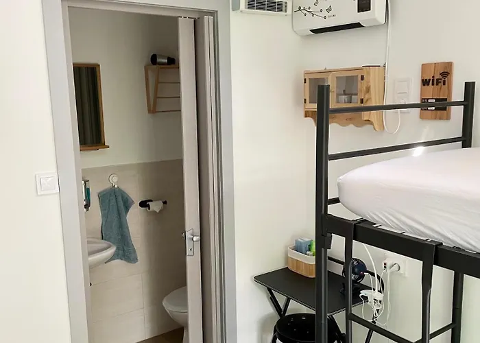 Cozy Little Hideaway Guest house 3*